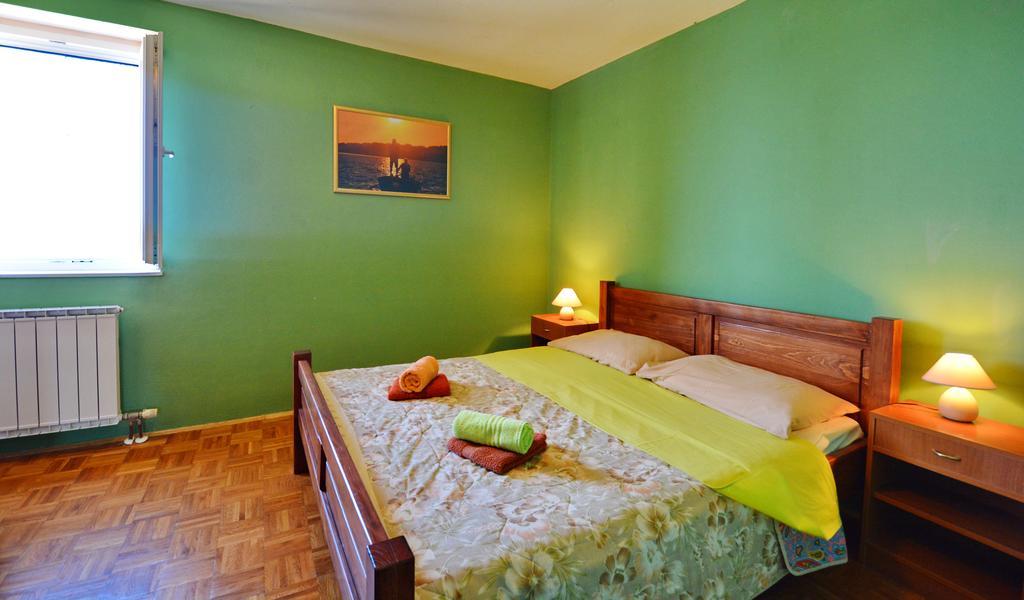 Apartments Sol Солине Екстериор снимка