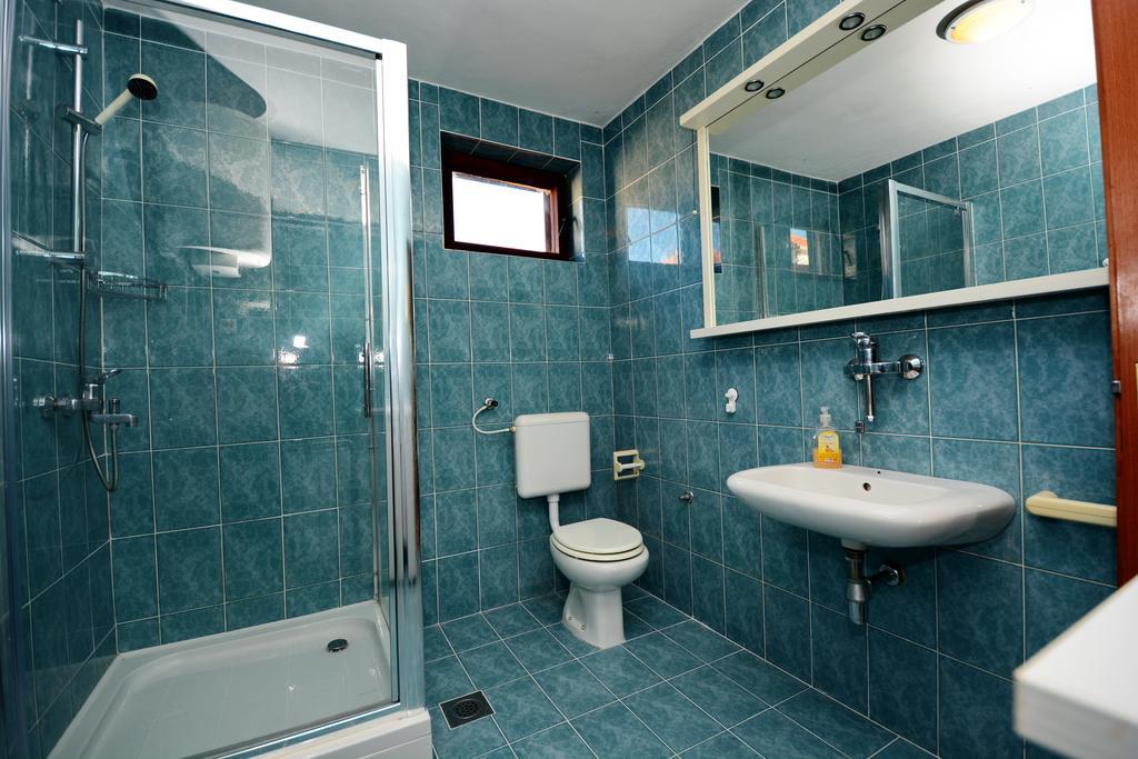 Apartments Sol Солине Екстериор снимка
