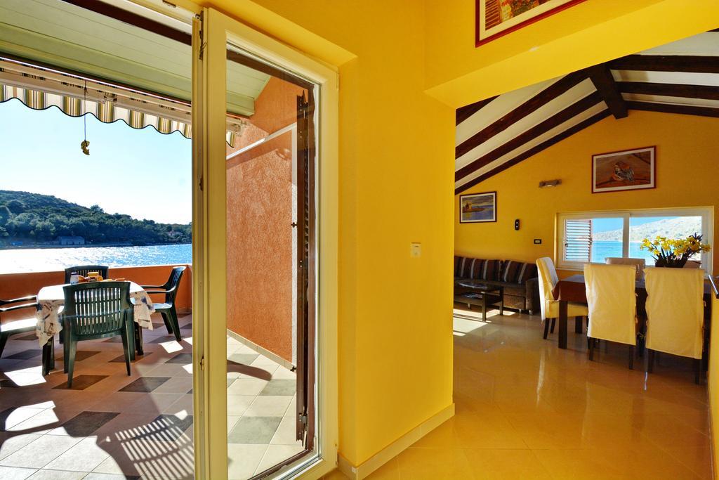 Apartments Sol Солине Екстериор снимка